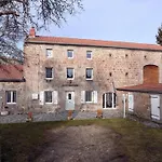 Maison De Charme Restauree Au Bord D'un Ruisseau Avec Terrasse, Proche Activites De Plein Air Et Confort Moderne - Fr-1-582-225 * Le Cheylot