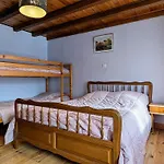 Maison De Charme Restauree Au Bord D'un Ruisseau Avec Terrasse, Proche Activites De Plein Air Et Confort Moderne - Fr-1-582-225 Le Cheylot