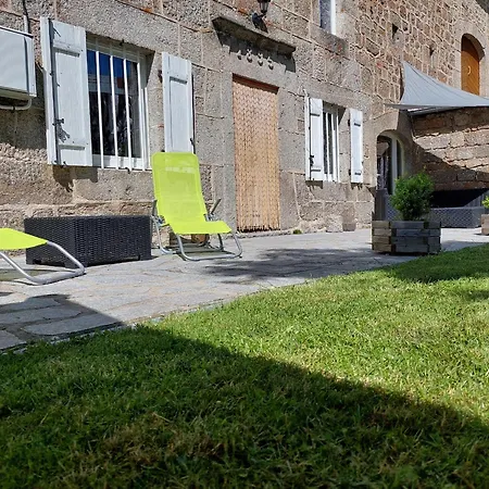Maison De Charme Restauree Au Bord D'un Ruisseau Avec Terrasse, Proche Activites De Plein Air Et Confort Moderne - Fr-1-582-225 Holiday home *