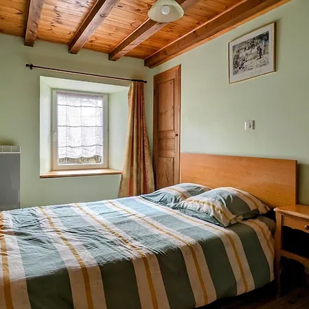 Maison De Charme Restauree Au Bord D'un Ruisseau Avec Terrasse, Proche Activites De Plein Air Et Confort Moderne - Fr-1-582-225 *