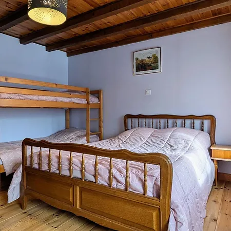 Maison De Charme Restauree Au Bord D'un Ruisseau Avec Terrasse, Proche Activites De Plein Air Et Confort Moderne - Fr-1-582-225 Le Cheylot