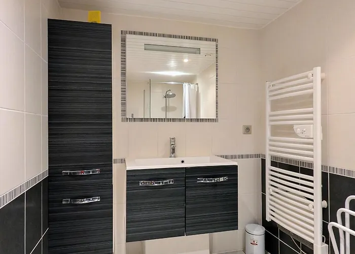 Maison De Charme Restauree Au Bord D'un Ruisseau Avec Terrasse, Proche Activites De Plein Air Et Confort Moderne - Fr-1-582-225 Дом отдыха Le Cheylot